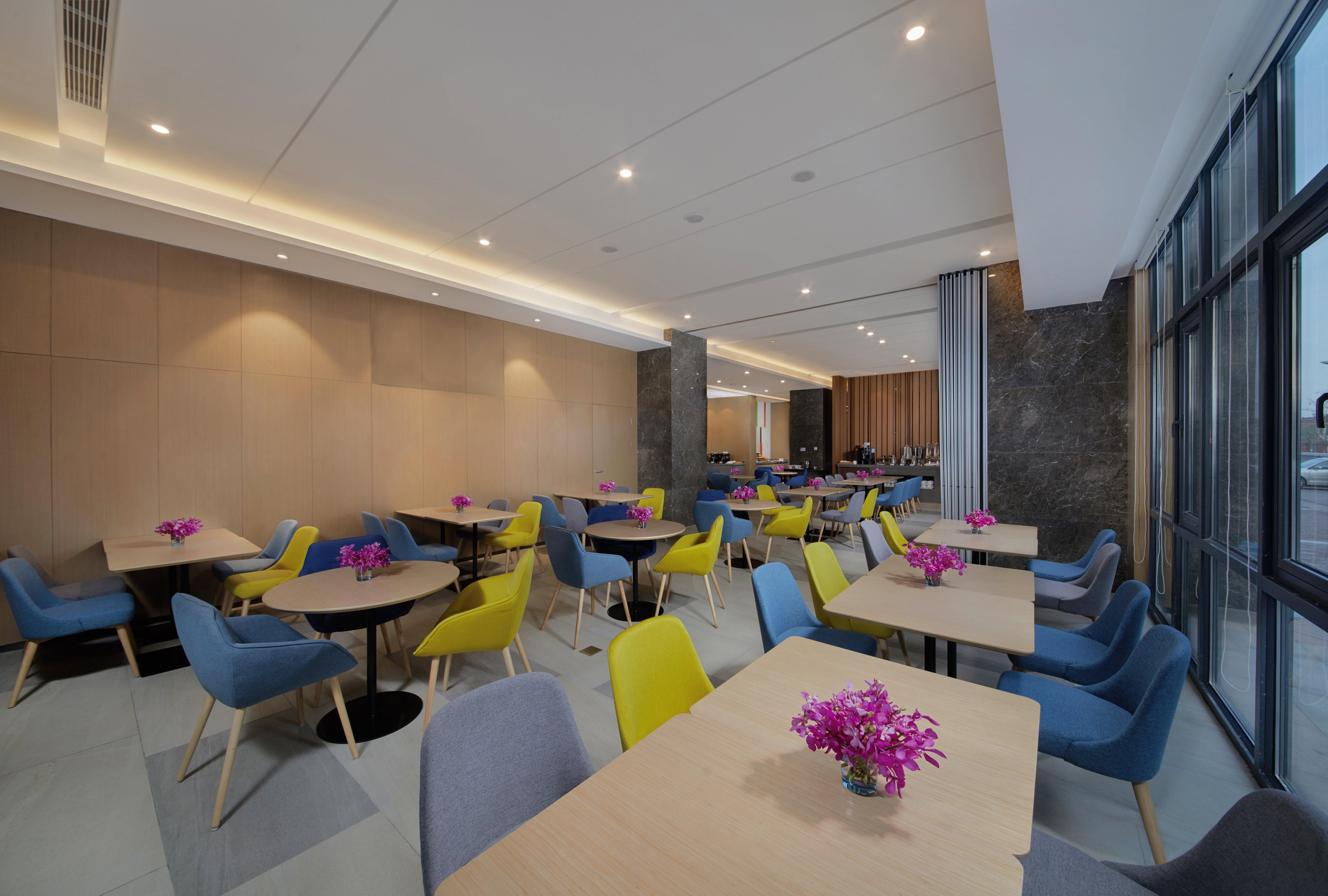 Holiday Inn Express Zhangjiagang East By Ihg Kültér fotó