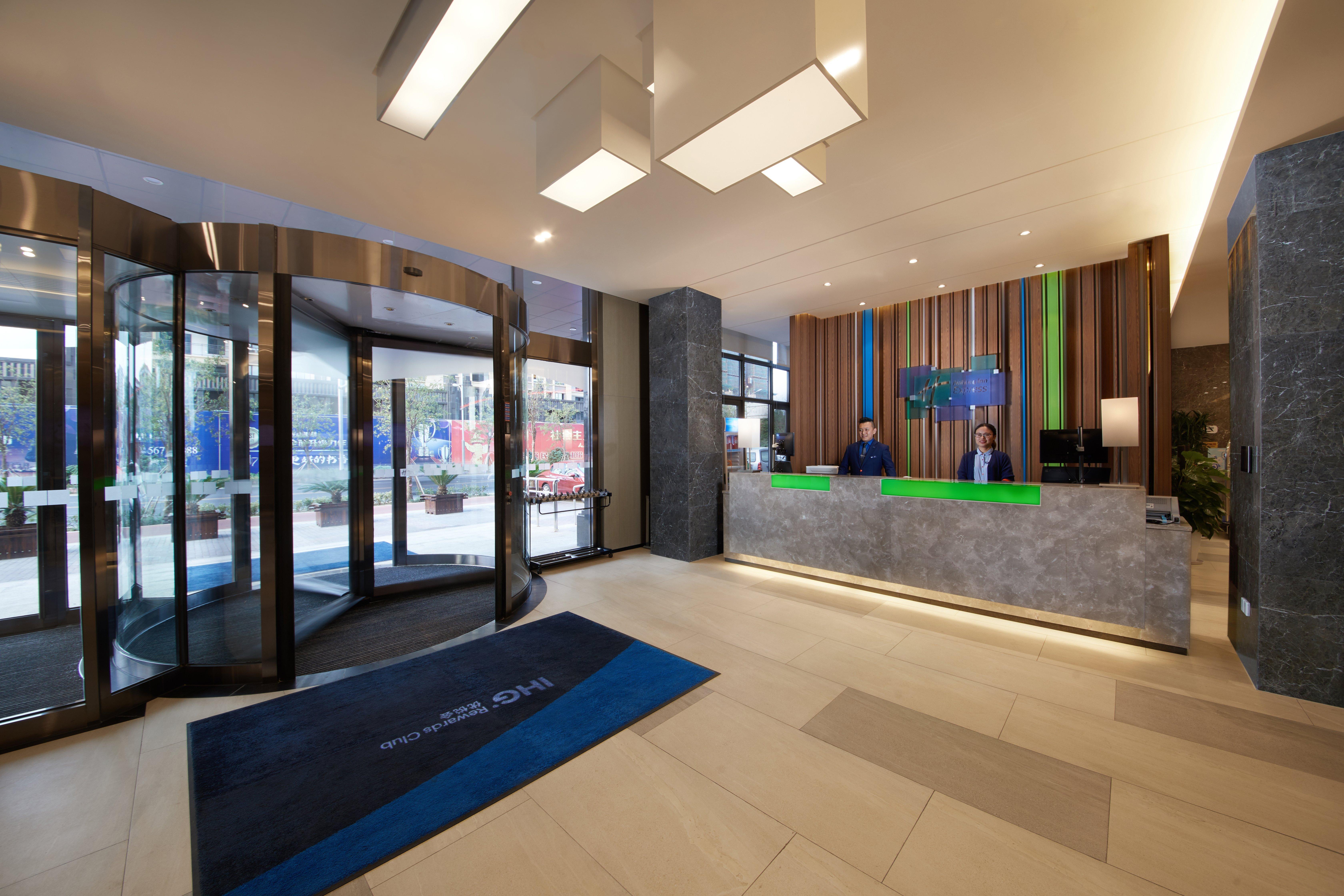 Holiday Inn Express Zhangjiagang East By Ihg Kültér fotó